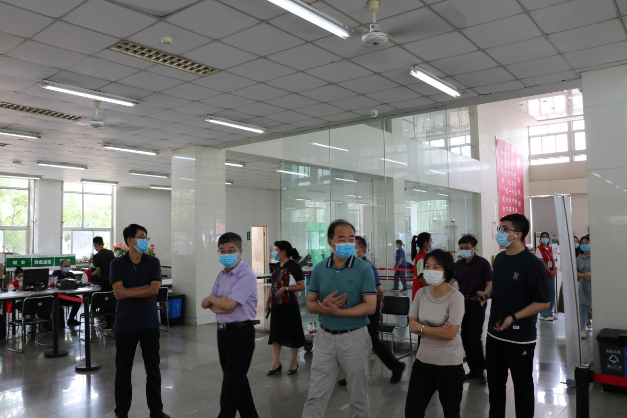 42a2bb2ee7fa23a4a1b9af248413076