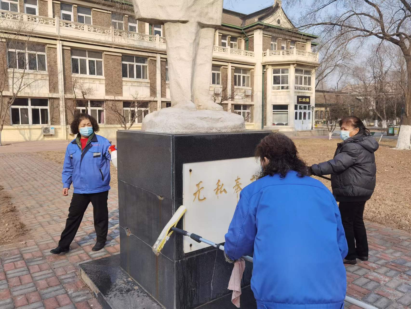 18c97215ec0410b2b25b1af2a35b250