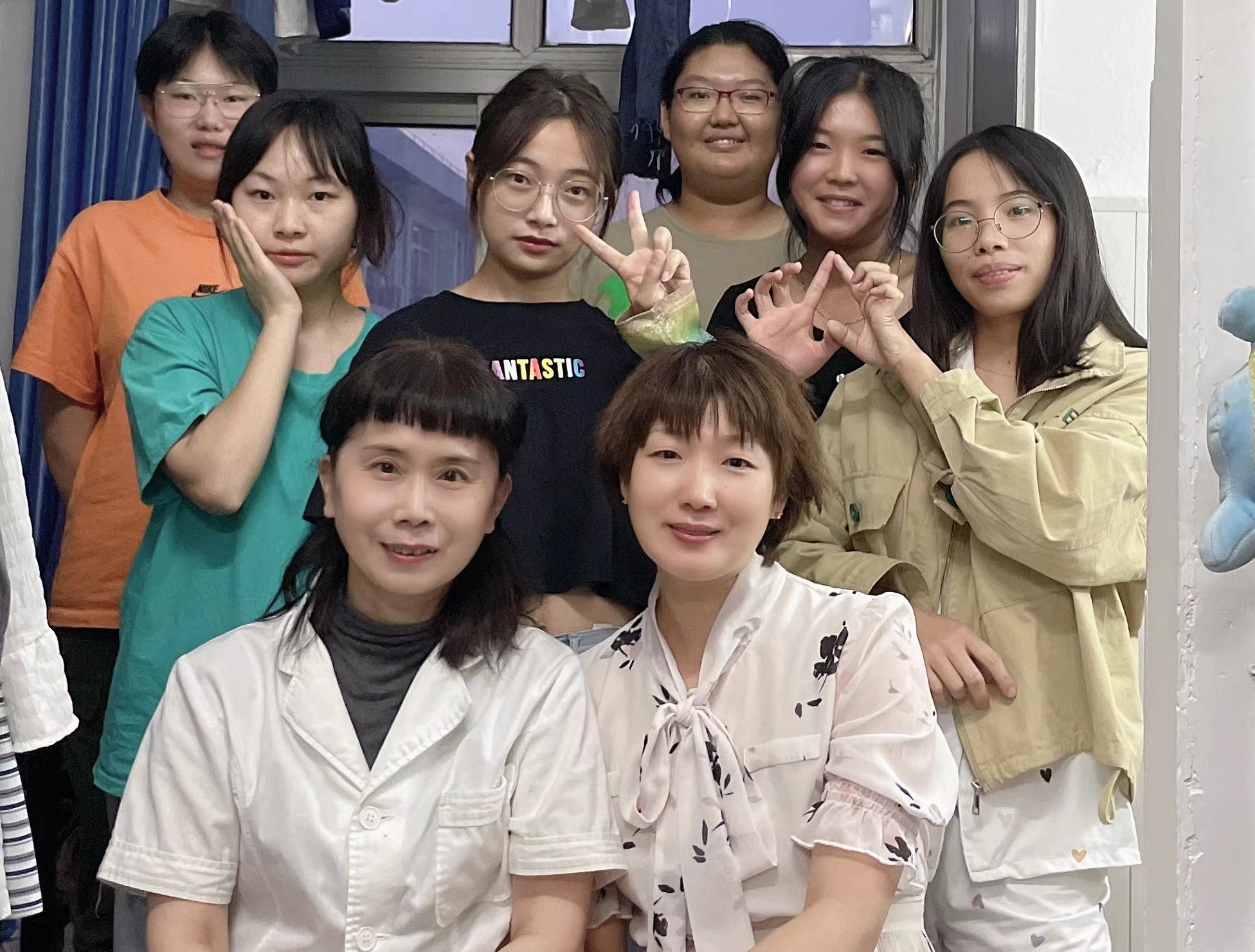 4baf663c66e0756cfcad7d9427dea52