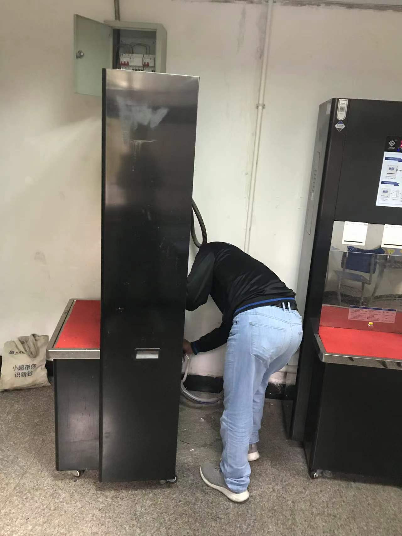 d8cff5df02cf65cdd46c1bb2d51a383