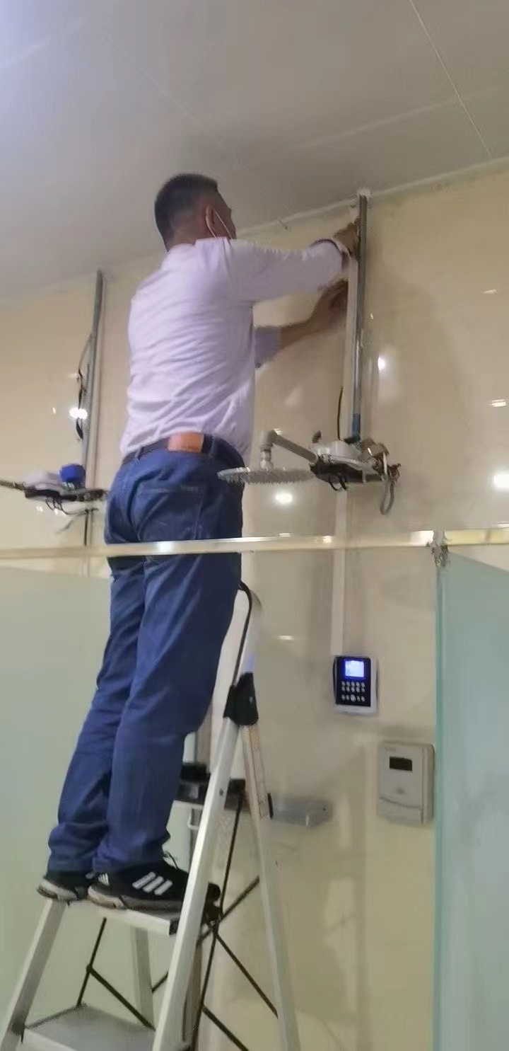 d10640329dbc9aabfba8f3a4f05b0e4